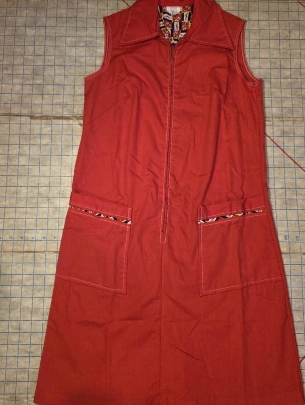 Vintage Red 60s/70s Shift Dress With Zipper And Pockets